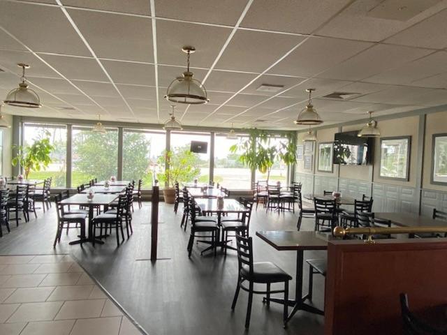 Red Dog Inn Terrace Bay المظهر الخارجي الصورة